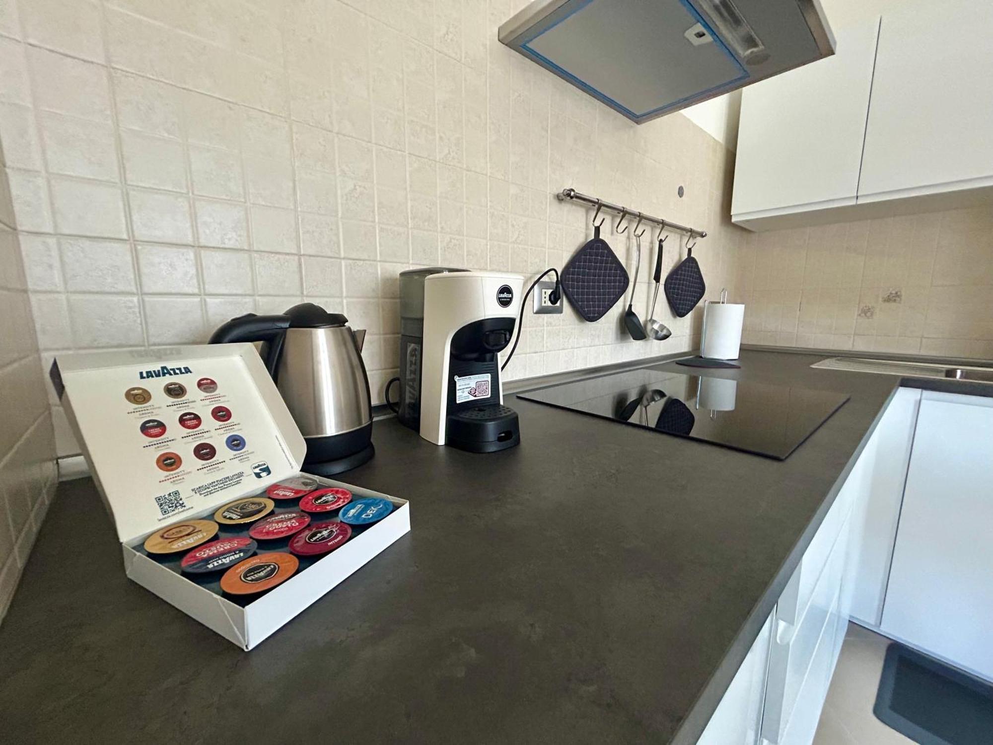 Urban Sky Loft Fiumicino Apartment ภายนอก รูปภาพ